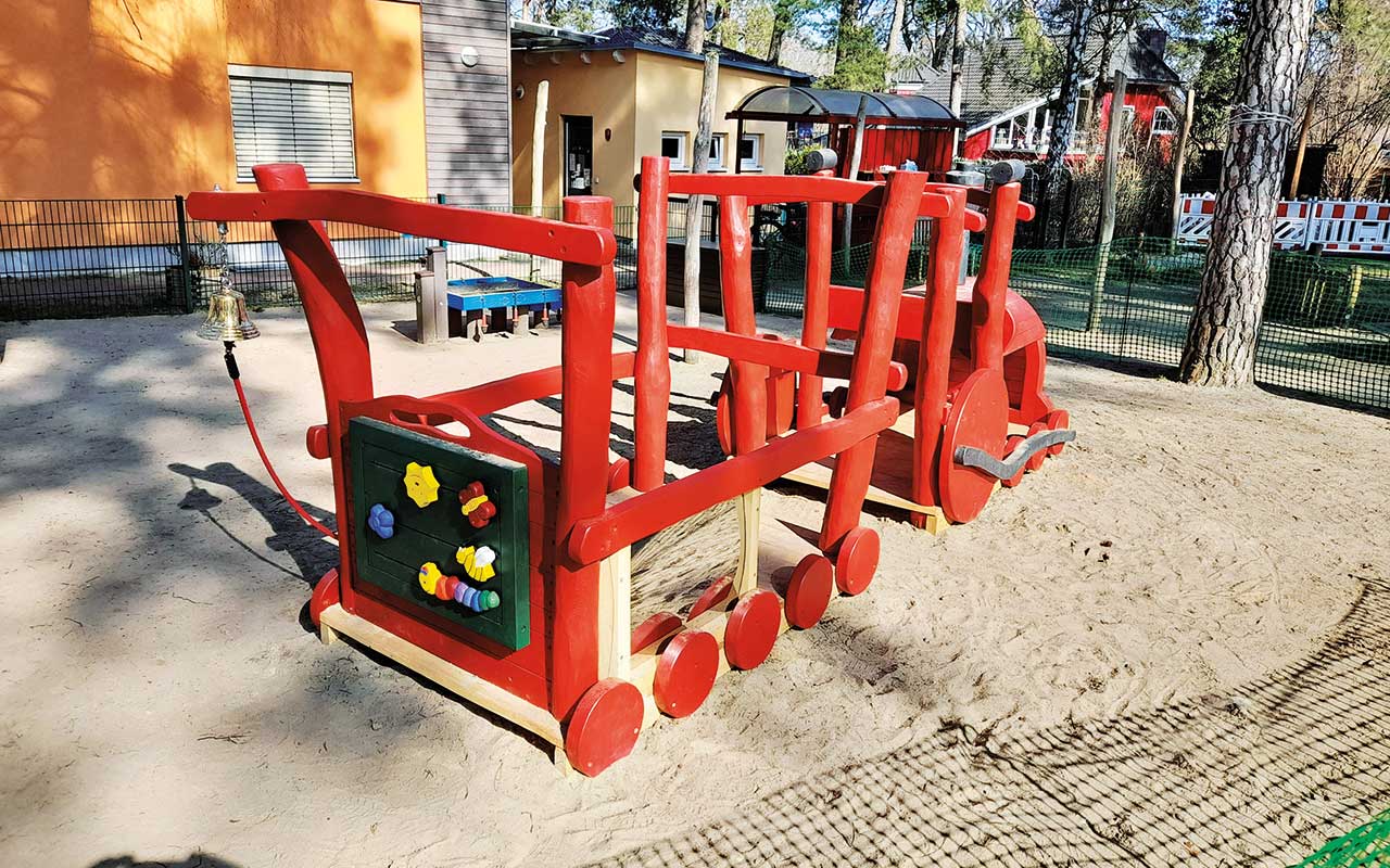 N-157-Spiellok-(U3)_2