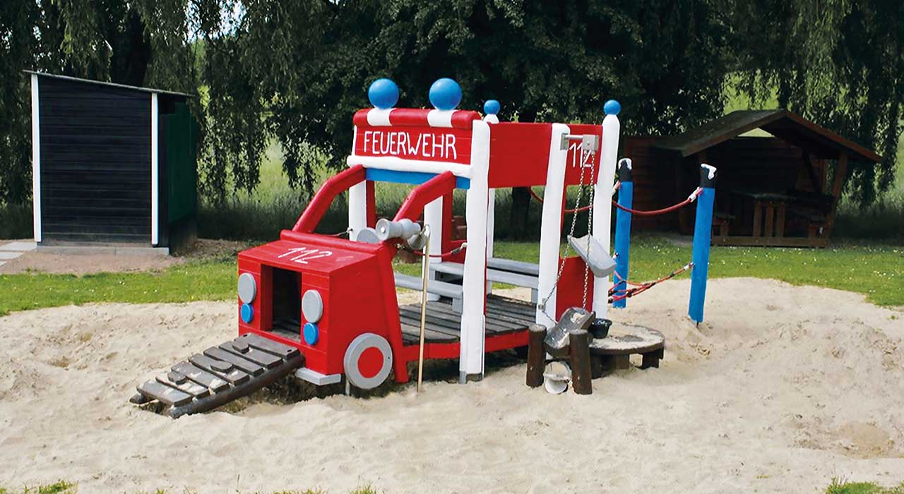 N-165–Feuerwehrauto-(U3)