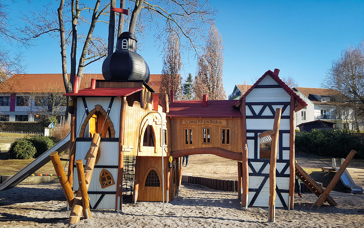 T-93-Schnepfenburg,-Bad-Salzungen-(1)