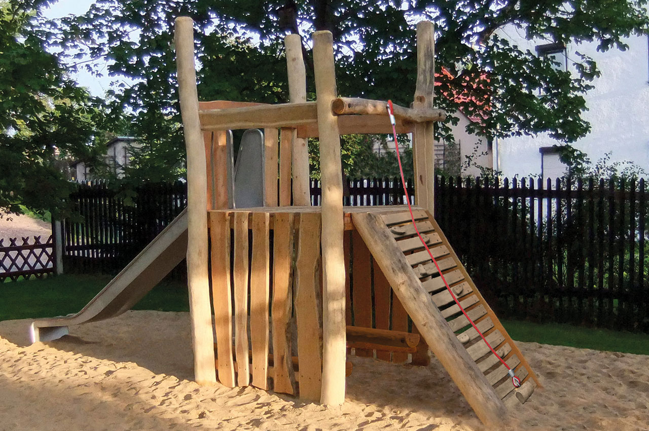 U-20_Rutschenturm_Hauptbild